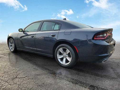 2016 Dodge Charger SXT