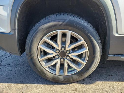 2018 GMC Acadia SLE-2