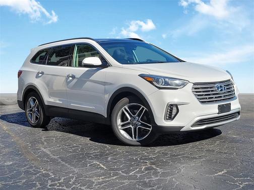 2017 Hyundai SANTA FE SE Ultimate