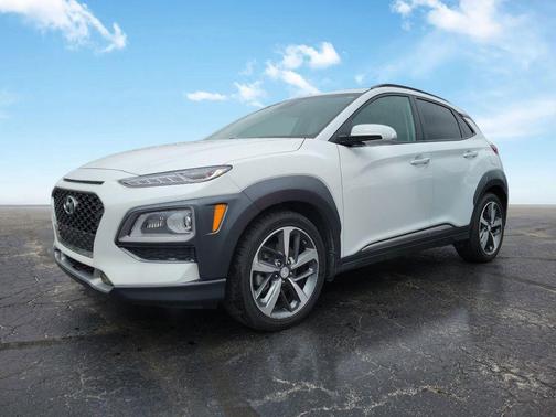 Chalk White 2019 Hyundai KONA Limited