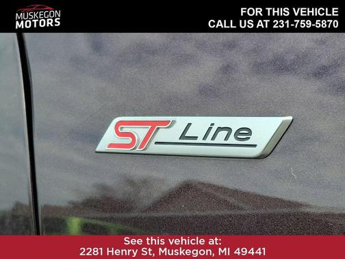 Cinnabar Red Metallic 2023 Ford Escape ST-Line