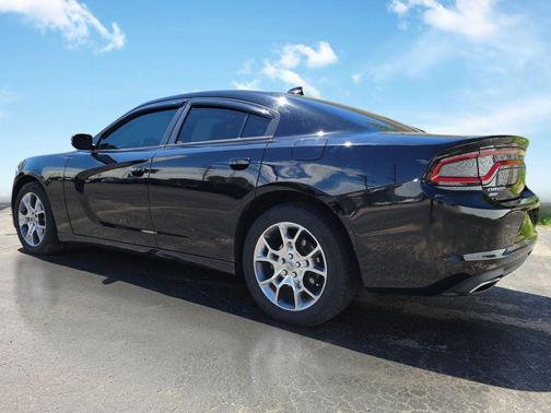 Pitch Black Clearcoat 2016 Dodge Charger SXT