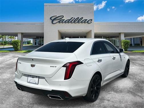 2023 Cadillac CT4 Premium Luxury