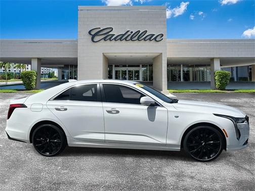 2023 Cadillac CT4 Premium Luxury
