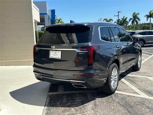 2023 Cadillac XT6 Luxury FWD