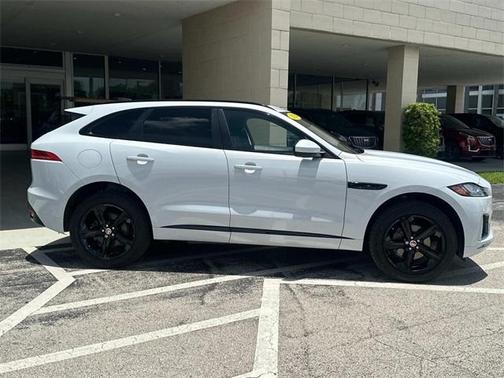 2020 Jaguar F-PACE 25t Checkered Flag Limited Edition