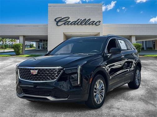2024 Cadillac XT4 Premium Luxury