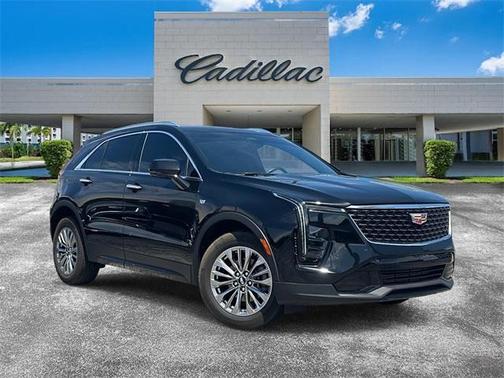 2024 Cadillac XT4 Premium Luxury