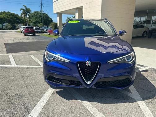 2022 Alfa Romeo Stelvio Ti