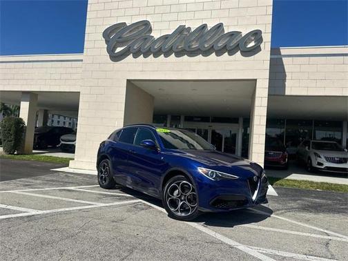 2022 Alfa Romeo Stelvio Ti