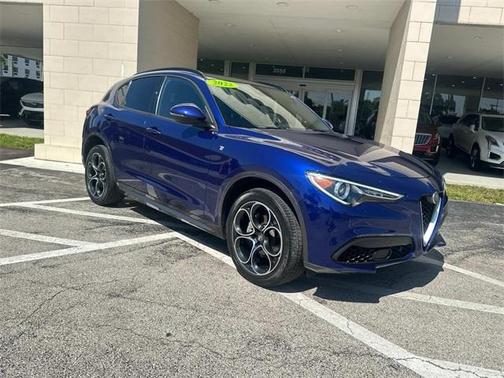 2022 Alfa Romeo Stelvio Ti