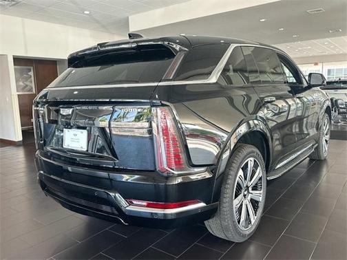 2025 Cadillac Escalade IQ Luxury