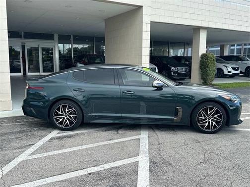 2022 Kia Stinger GT-Line
