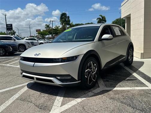 2024 Hyundai IONIQ 5 SEL