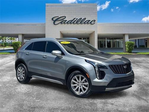 2023 Cadillac XT4 Premium Luxury
