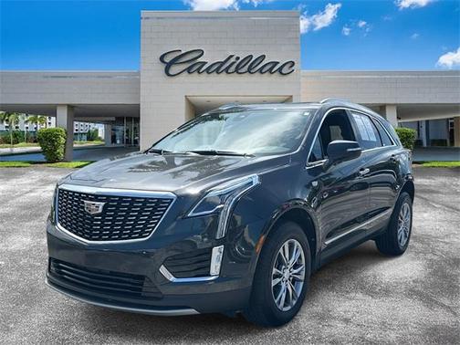 2022 Cadillac XT5 Premium Luxury
