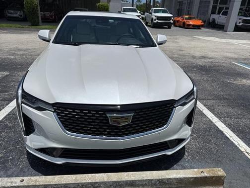 2024 Cadillac CT4 Premium Luxury