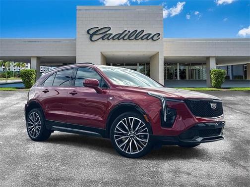 2024 Cadillac XT4 Sport