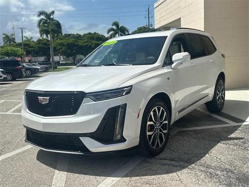 2023 Cadillac XT6 Sport AWD