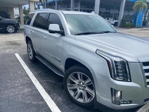 2020 Cadillac Escalade Luxury