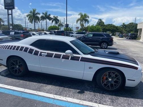 2016 Dodge Challenger R/T Scat Pack