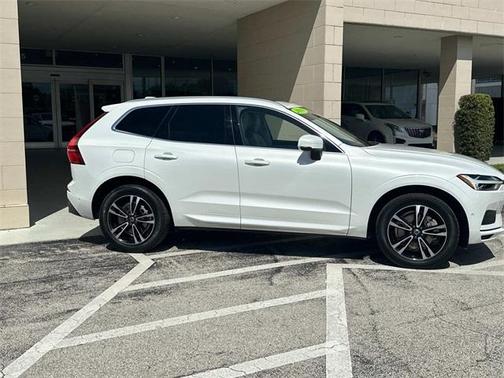 2019 Volvo XC60 T6 Momentum