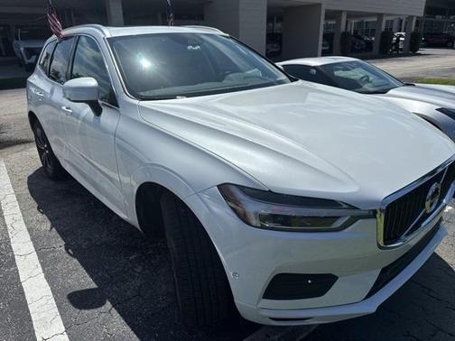 2019 Volvo XC60 T6 Momentum