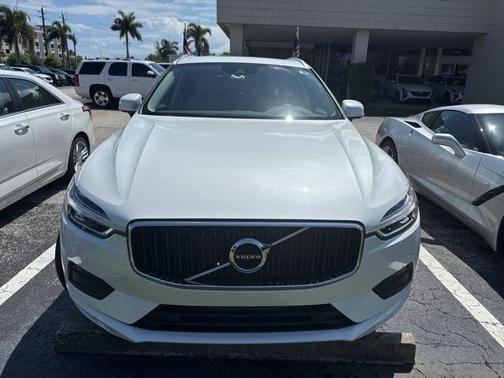 2019 Volvo XC60 T6 Momentum