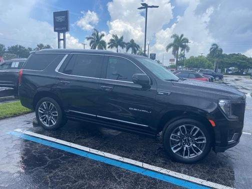 2023 GMC Yukon Denali Ultimate