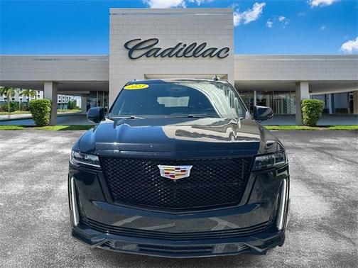 2023 Cadillac Escalade Sport