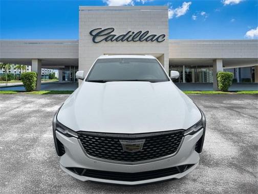 2022 Cadillac CT4 Premium Luxury