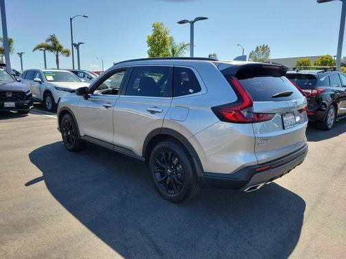 Lunar Silver Metallic 2023 Honda CR-V Hybrid Sport