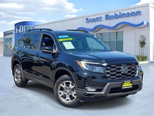 Crystal Black Pearl 2022 Honda Passport TrailSport