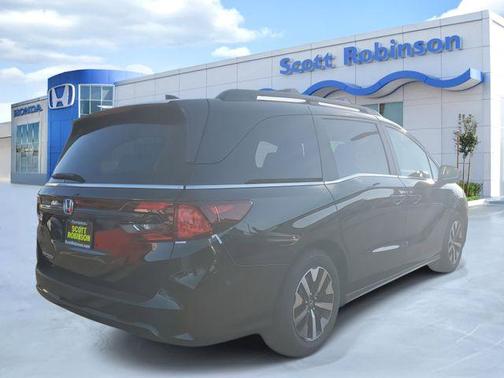 Crystal Black Pearl 2026 Honda Odyssey EX-L