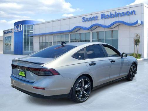 Lunar Silver Metallic 2023 Honda Accord Hybrid Sport