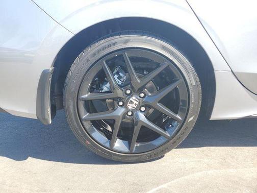 Solar Silver Metallic 2025 Honda Civic