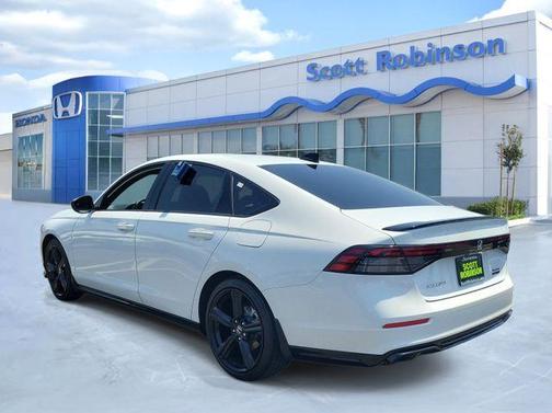 Platinum White Pearl 2023 Honda Accord Hybrid Sport-L