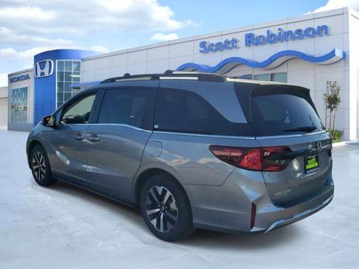 Solar Silver Metallic 2026 Honda Odyssey EX-L