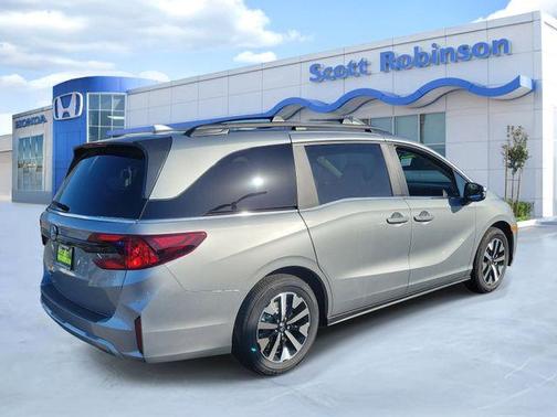 Solar Silver Metallic 2026 Honda Odyssey EX-L