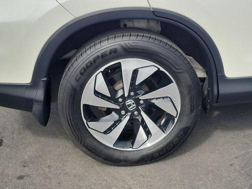 White Diamond Pearl 2016 Honda CR-V Touring