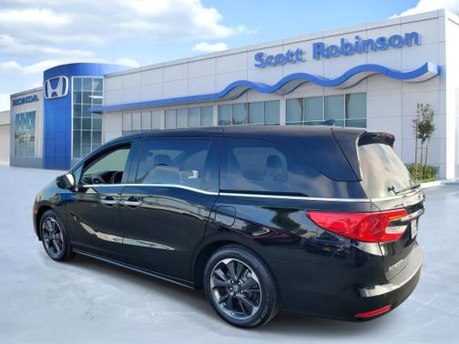 2022 Honda Odyssey 
