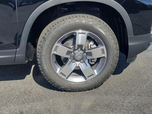 Crystal Black Pearl 2026 Honda Ridgeline RTL