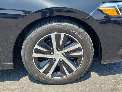 Crystal Black Pearl 2024 Honda Civic LX