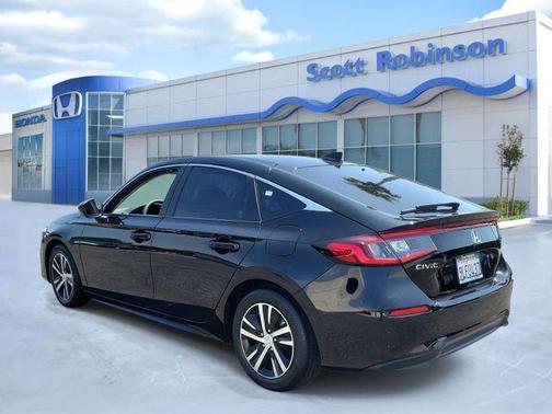 Crystal Black Pearl 2024 Honda Civic LX