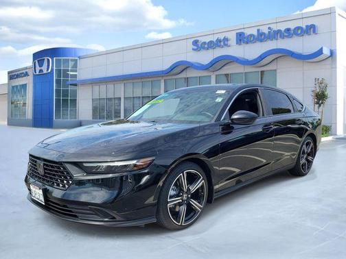 Crystal Black Pearl 2024 Honda Accord Hybrid Sport