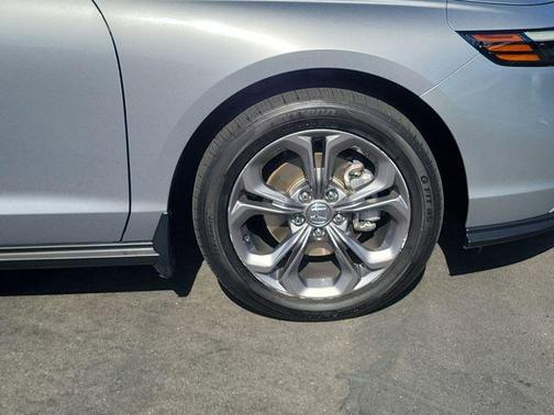 Lunar Silver Metallic 2023 Honda Accord EX