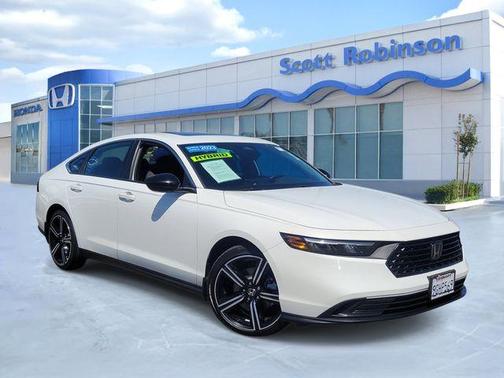 Platinum White Pearl 2023 Honda Accord Hybrid Sport