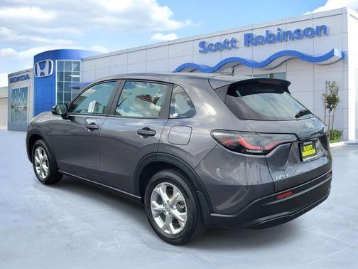 Modern Steel Metallic 2023 Honda HR-V LX