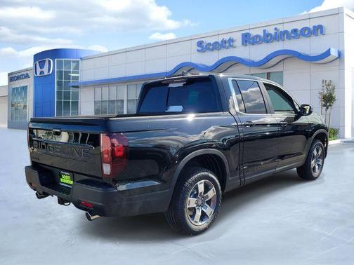 Crystal Black Pearl 2026 Honda Ridgeline RTL