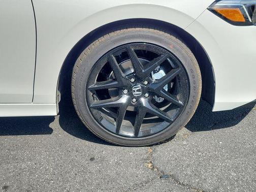 Platinum White Pearl 2026 Honda Civic Sport